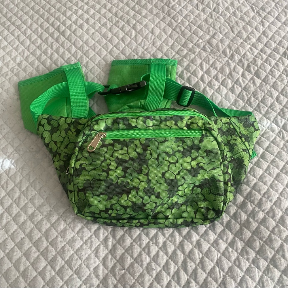(INV# 6) Clover Fanny Pack